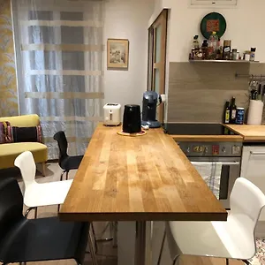 47m2 Calme Au Coeur De Apartment